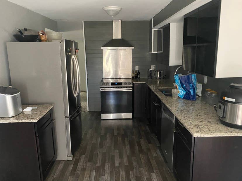 Roomie needed! 1br $600+1/2 utility