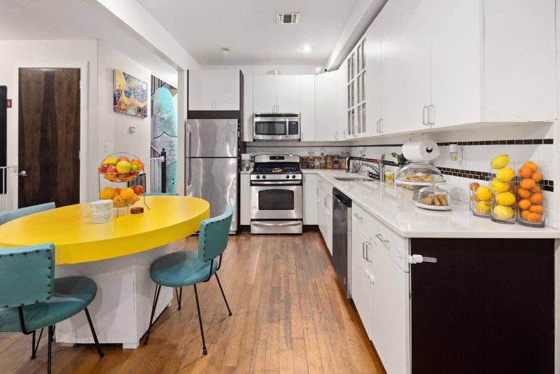 Room in Rockaway Beach/JFk airport