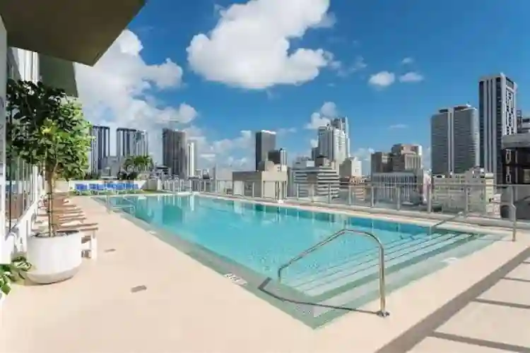 Room penthouse downtown