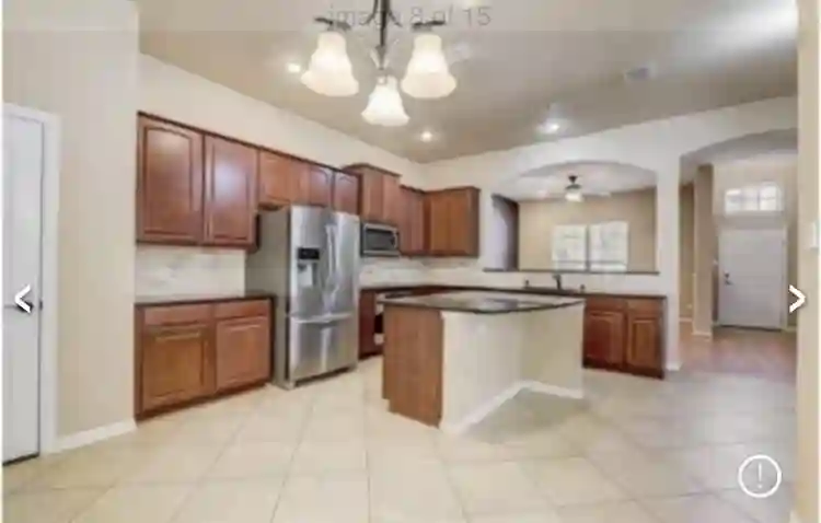 Room for rent in Irving