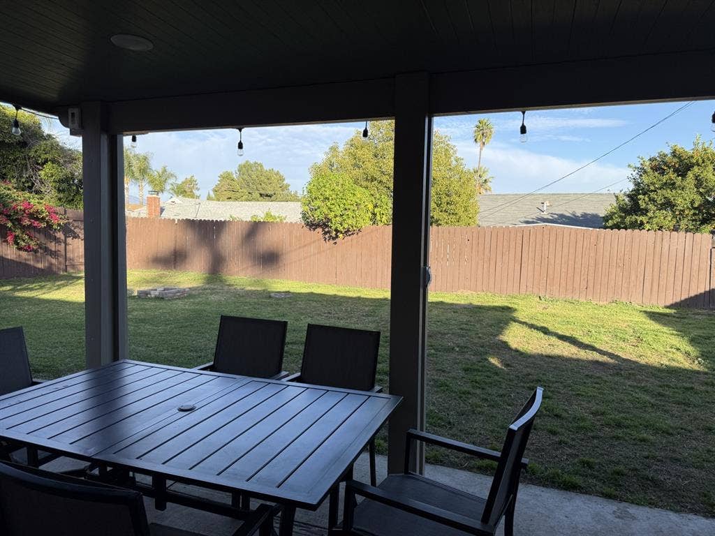 TWO SEPARATE ROOMS FOR RENT