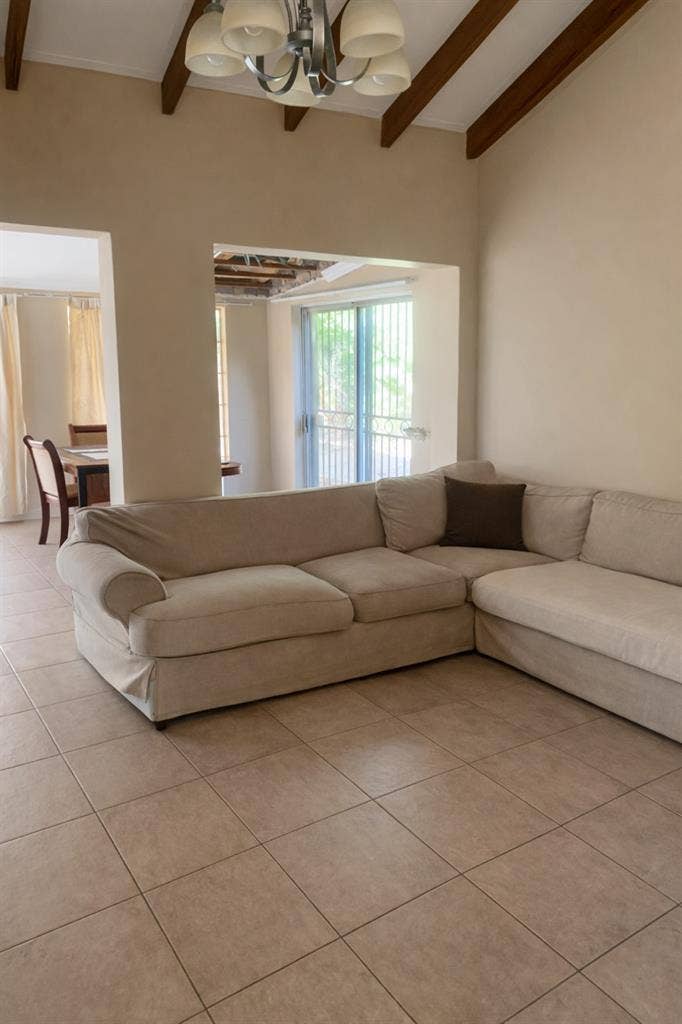 furnished room in Garsfoentein