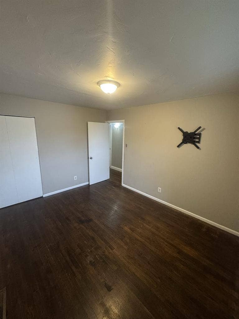 Beautiful quiet and spacious house