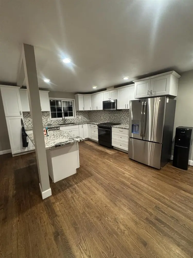 Beautiful quiet and spacious house
