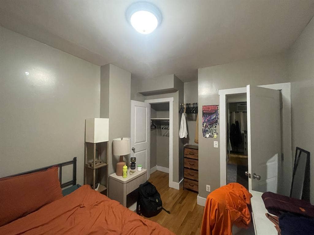 Room for rent in East Williamsburg