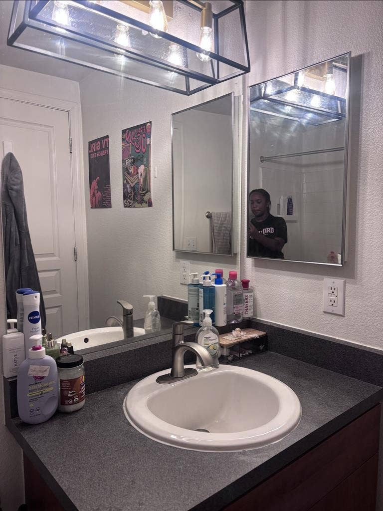 U ARIZONA SUMMER STUDENT HOUSING