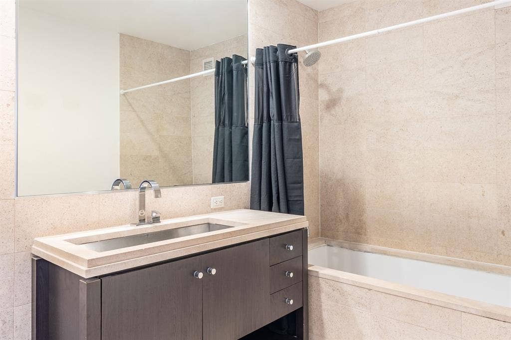 Midtown Furnished Sublet