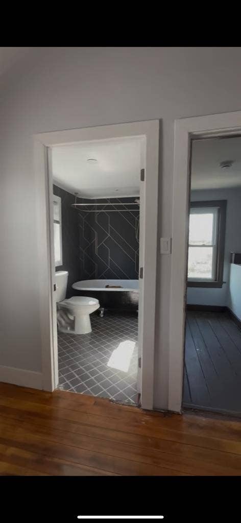 3rd PIC room for RENT!