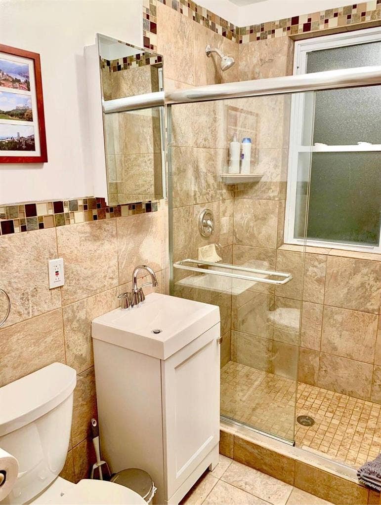 Private room for rent