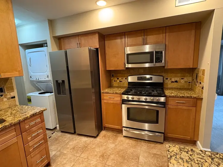 Reston Nice and Big room for rent