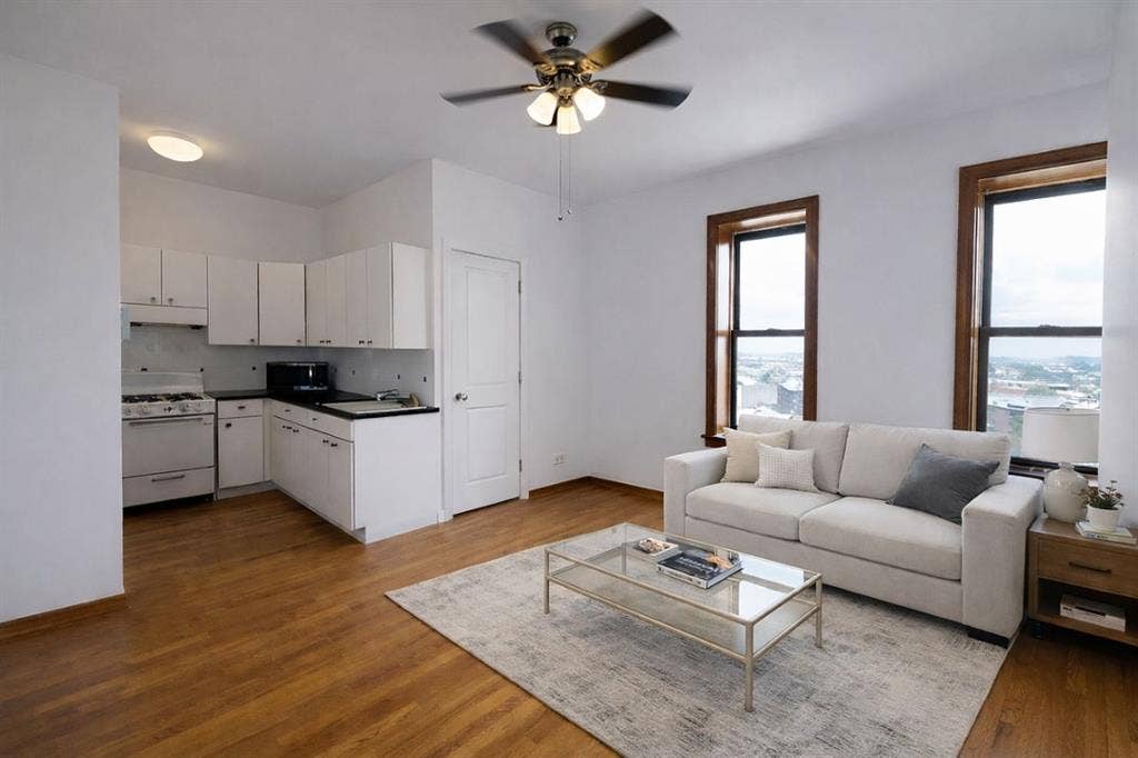 Beautiful Reno, non-furnished, 1Bed