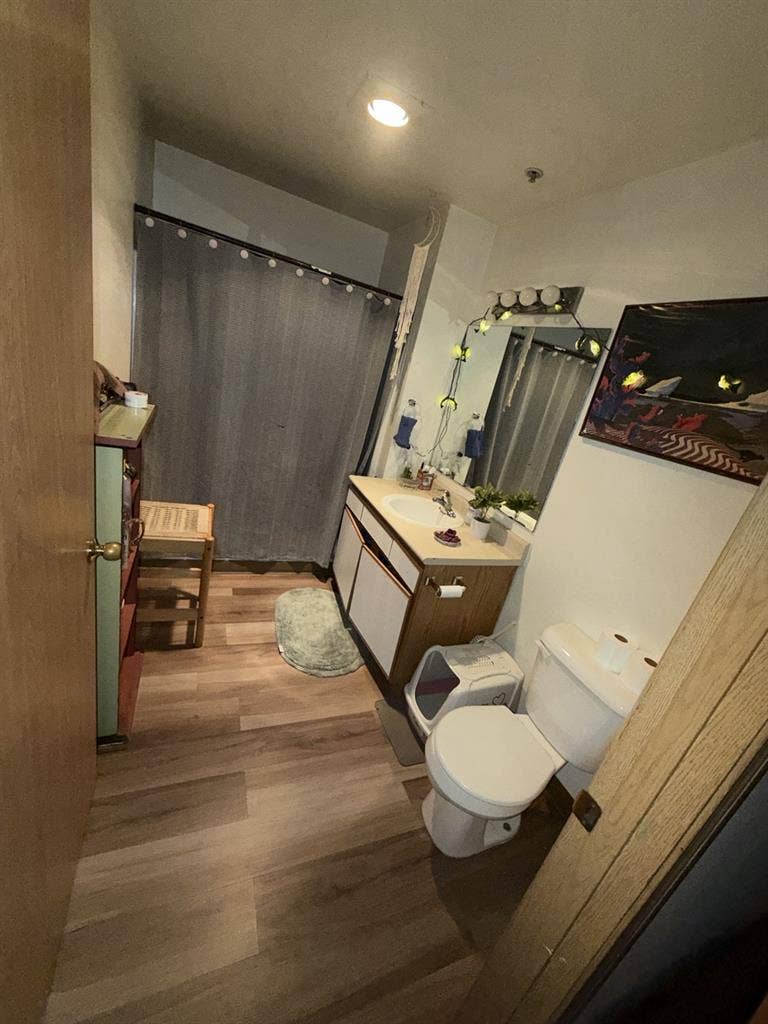 2 room lease takeover!!