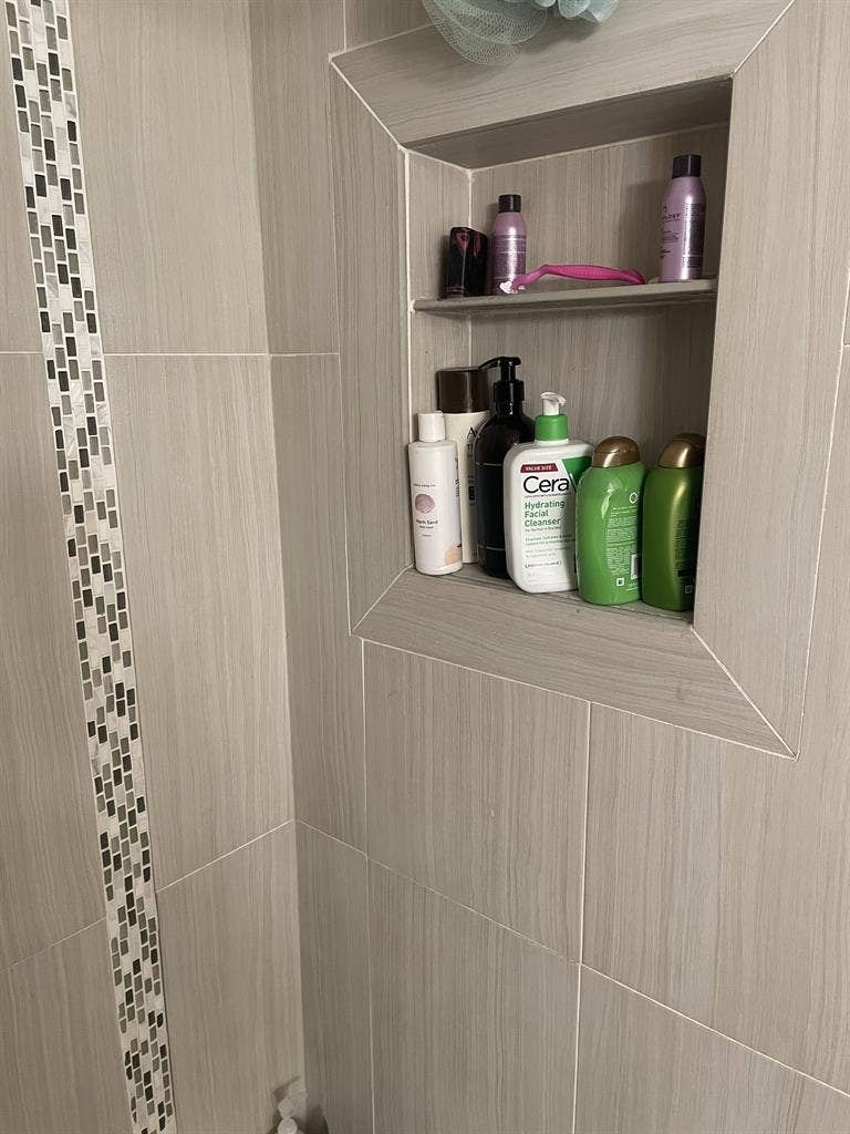 Dorchester bedroom sublet (June 1)