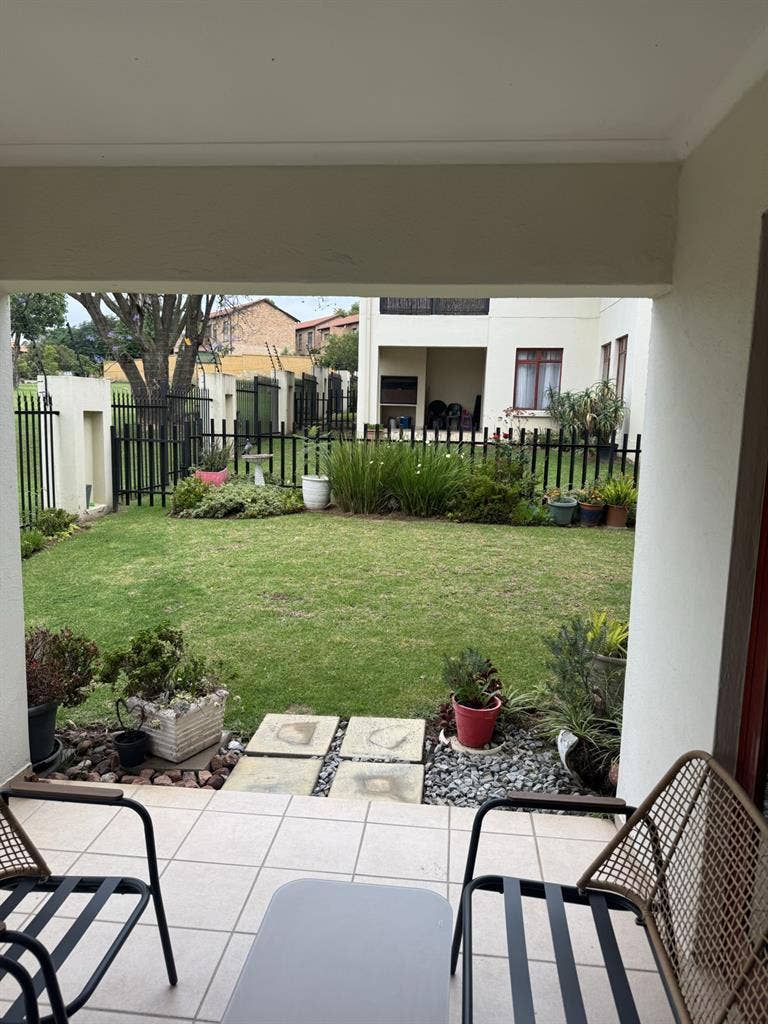 Room Available Paulshof