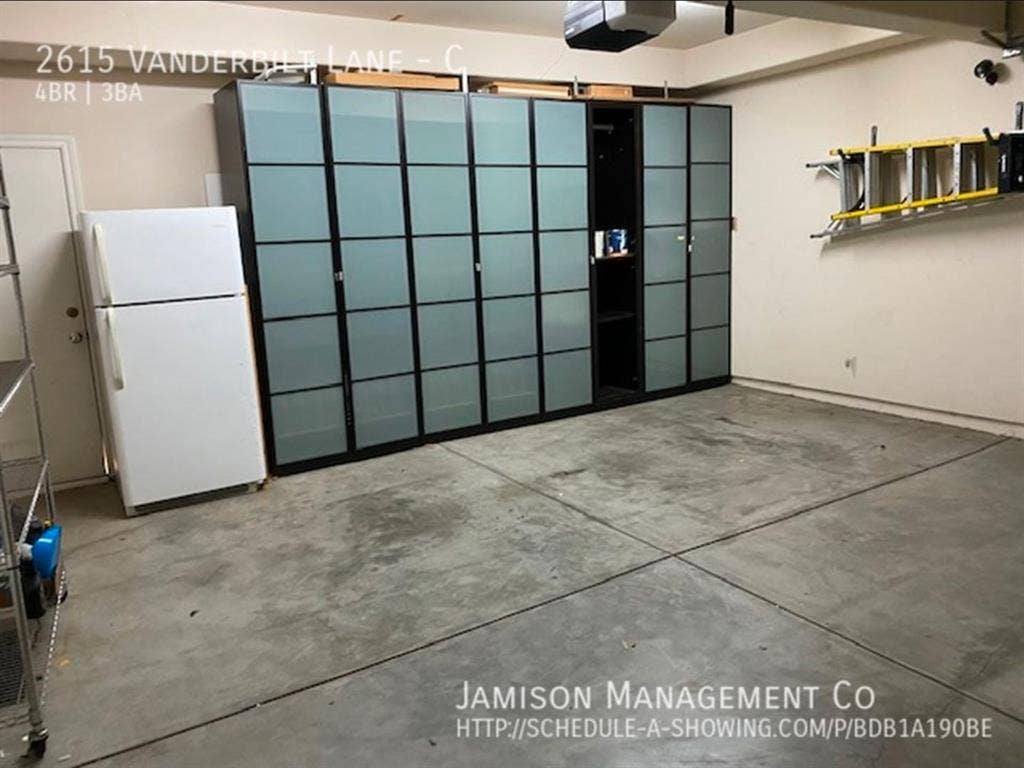New Listing two rooms