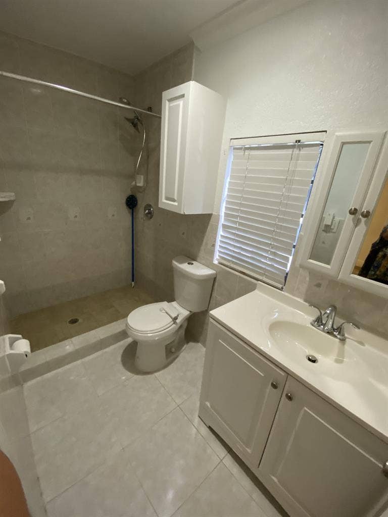 1 BEDROOM APT FURNISHED FOR RENT