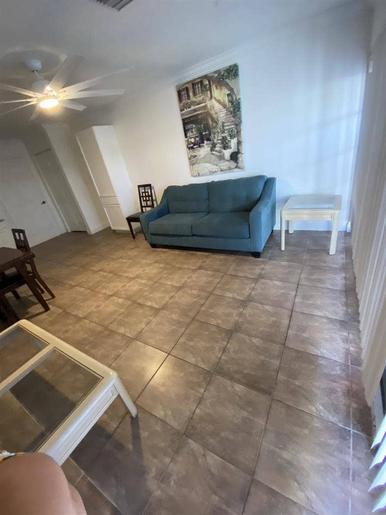 1 BEDROOM APT FURNISHED FOR RENT