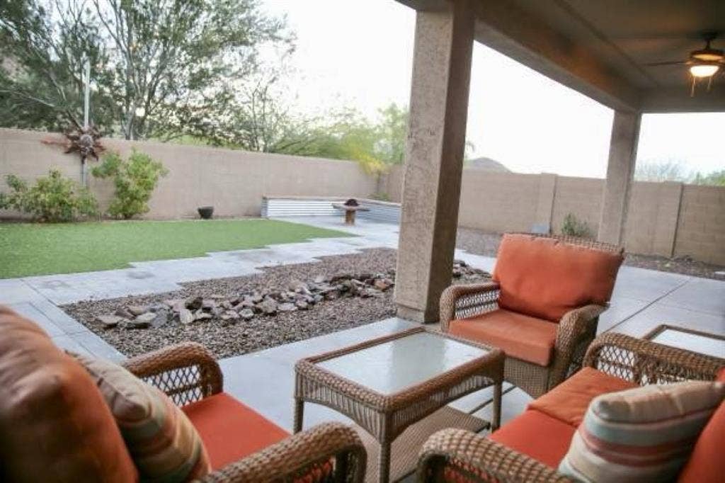 Master Suite $1,100 - North Phoenix