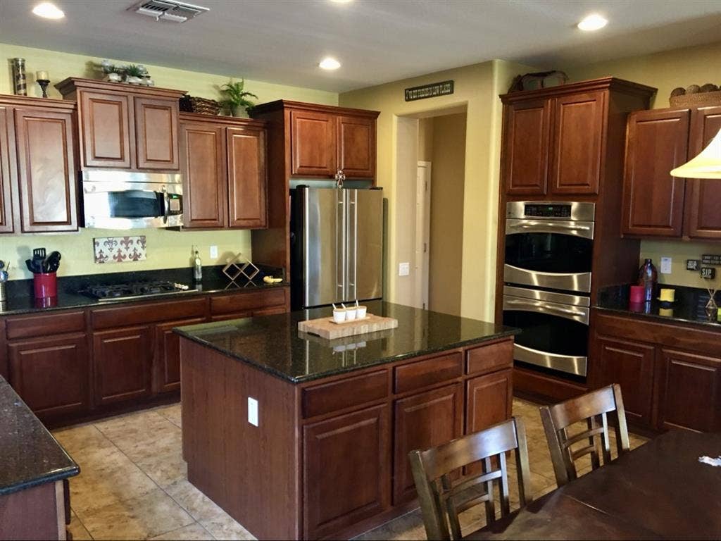 Master Suite $1,100 - North Phoenix