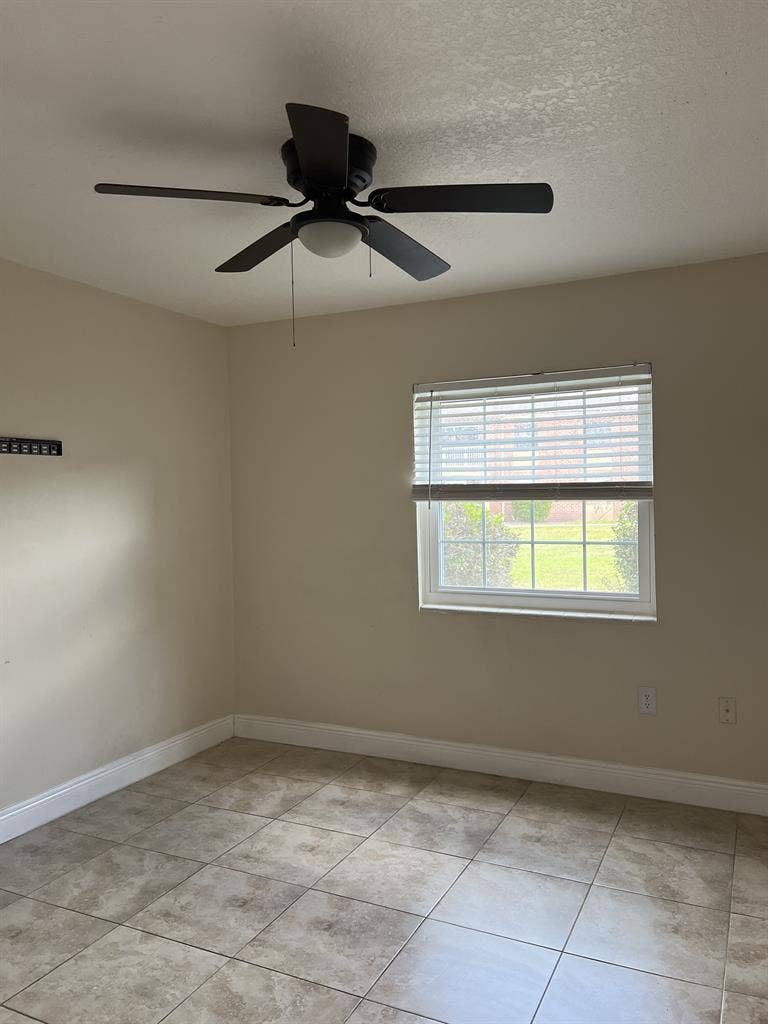 Immediate move in available!