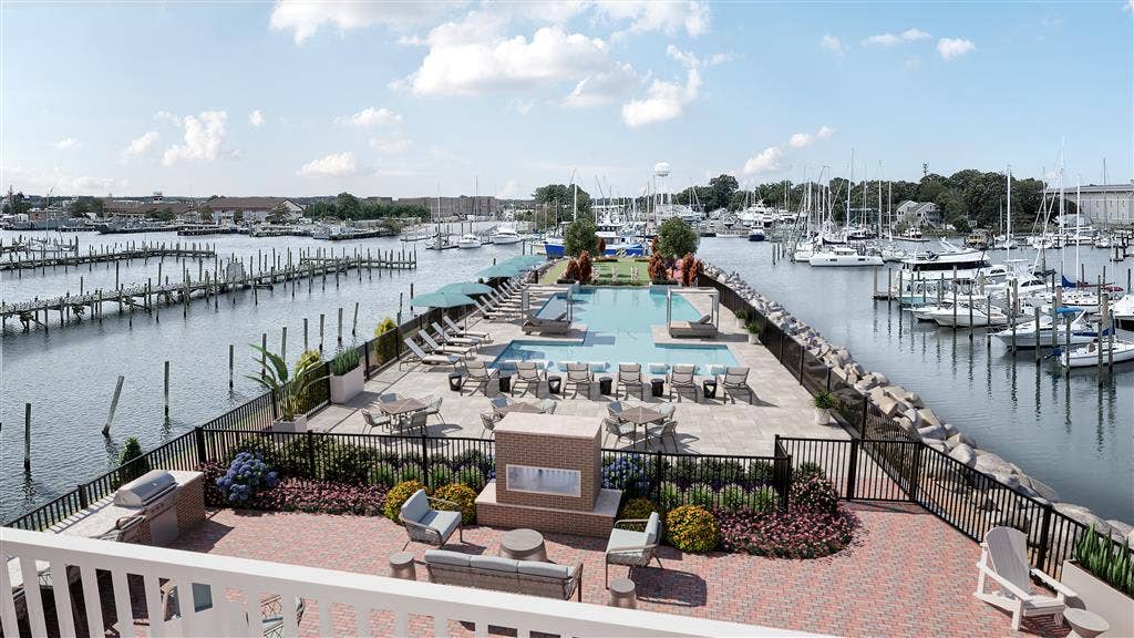 The Port (East Beach) Room for Rent