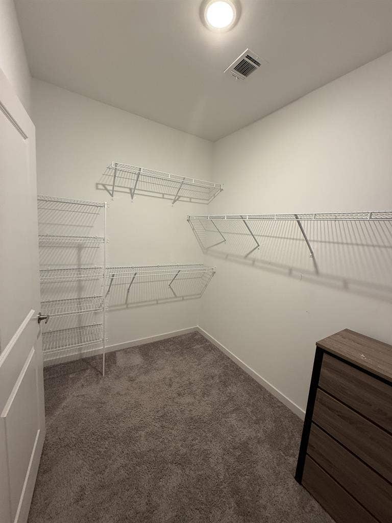 1 BD, Prvt Attchd Bath of 2/2 Relet