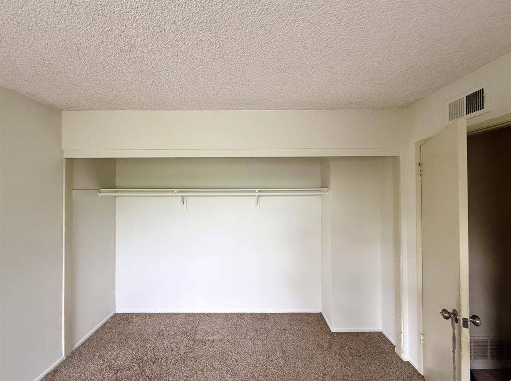 Roomate wanted