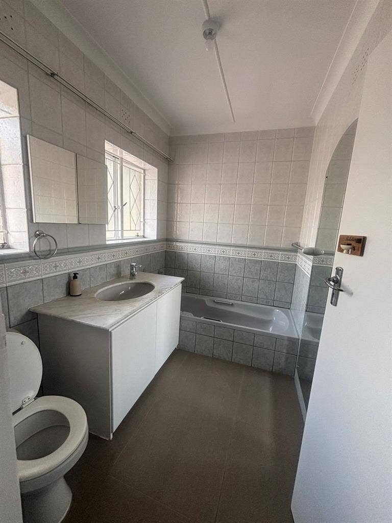 Quiet Sanctuary 3 bedroom house