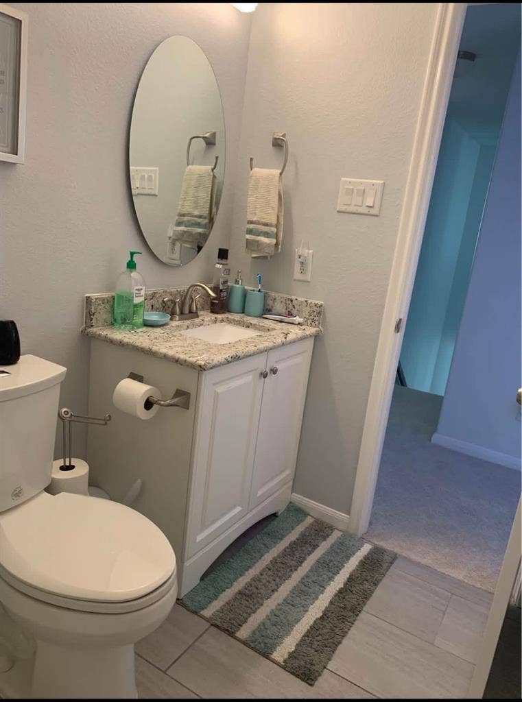 Room for rent furnished