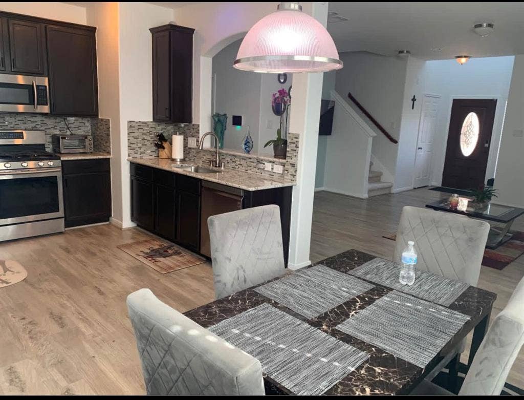 Room for rent furnished