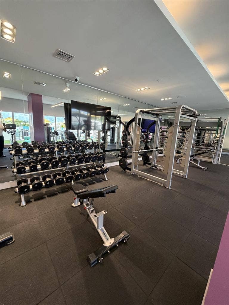 Private room and bathroom