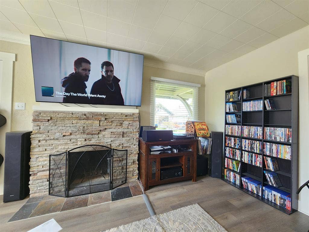 Two Rooms(For 1) Available for Rent