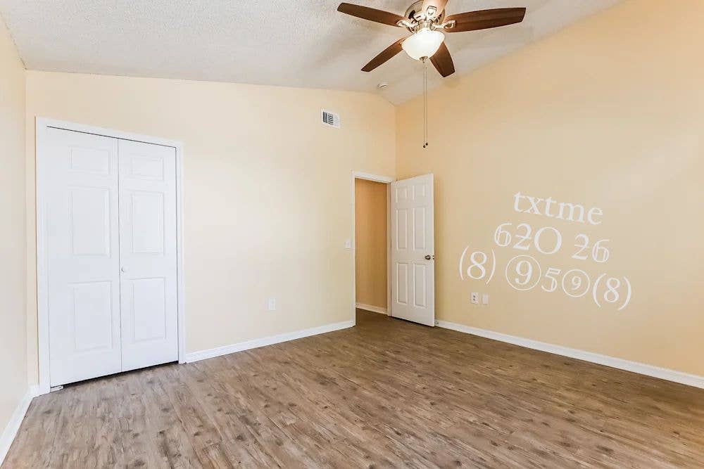 Spacious home in Orlando, FL, 32825