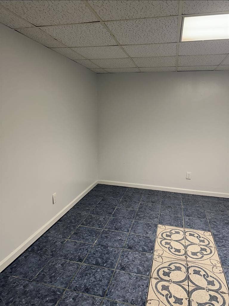 BASEMENT FOR RENT!