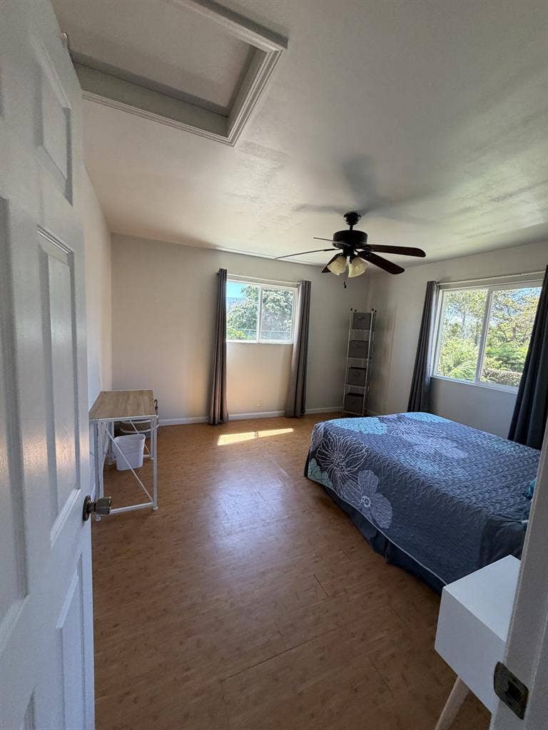 Large Breezy Fully Furnished Room