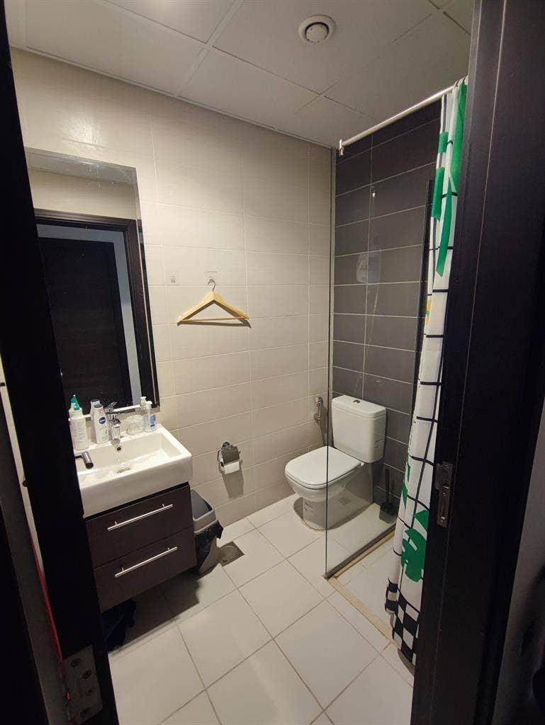 Private room with balcony in Villa