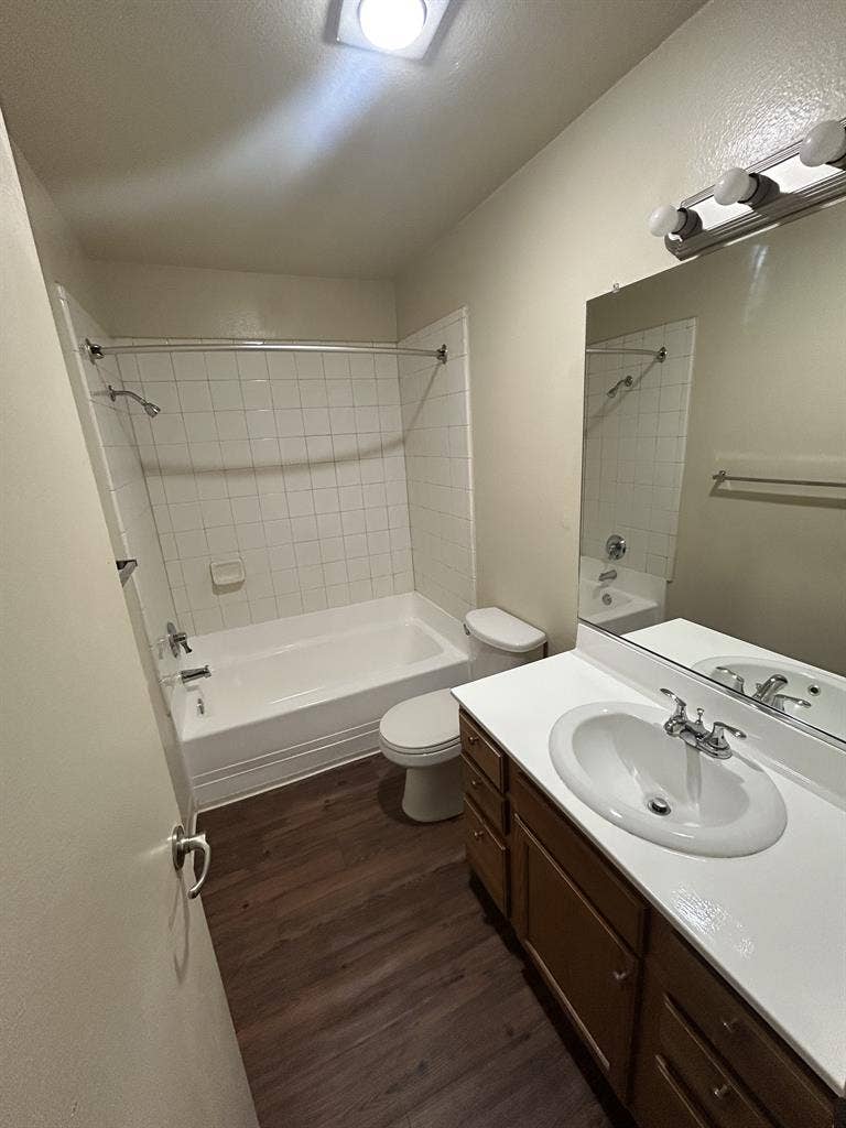 Private Rm + Private Bth La Habra