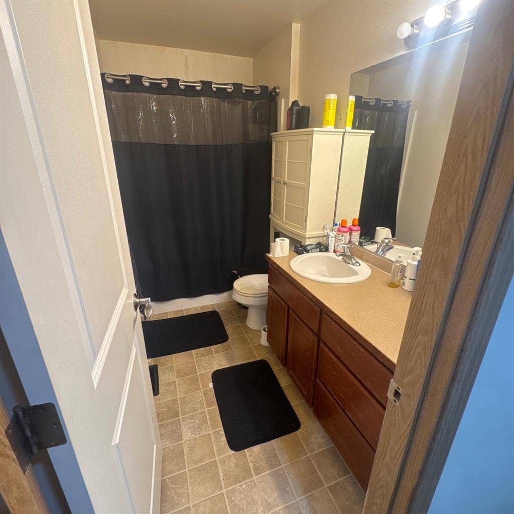 South hill area great location