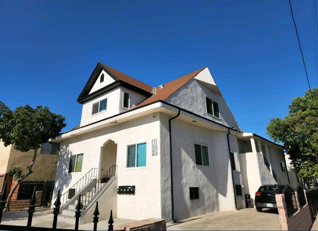 Roommate in Boyle Heights