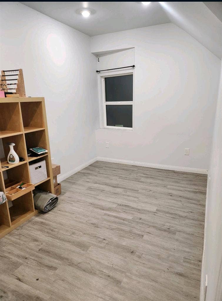 Roommate in Boyle Heights