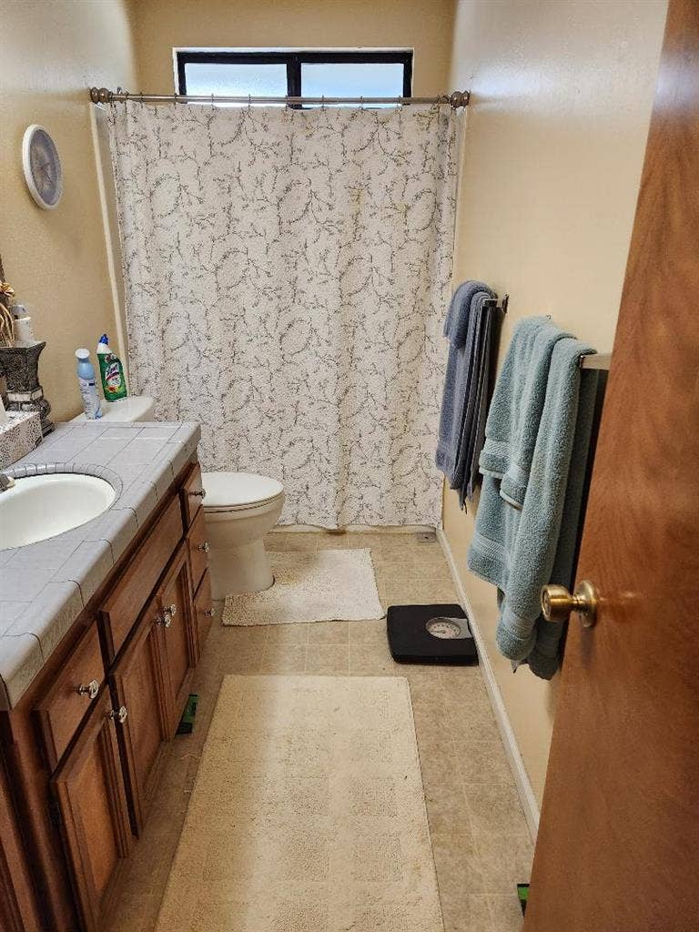 Nice room Lake Wildwood California