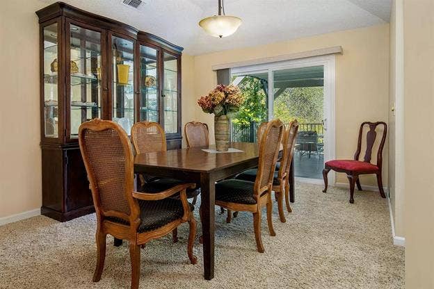 Nice room Lake Wildwood California