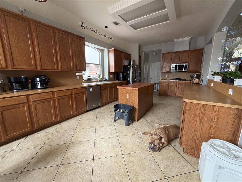 Full Furnished All Bills Paid