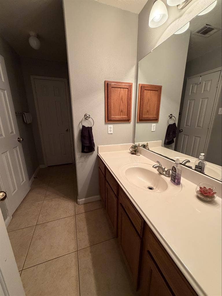 Full Furnished All Bills Paid