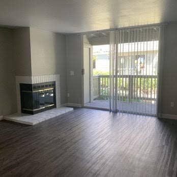 Roommate Needed- Master Bedroom