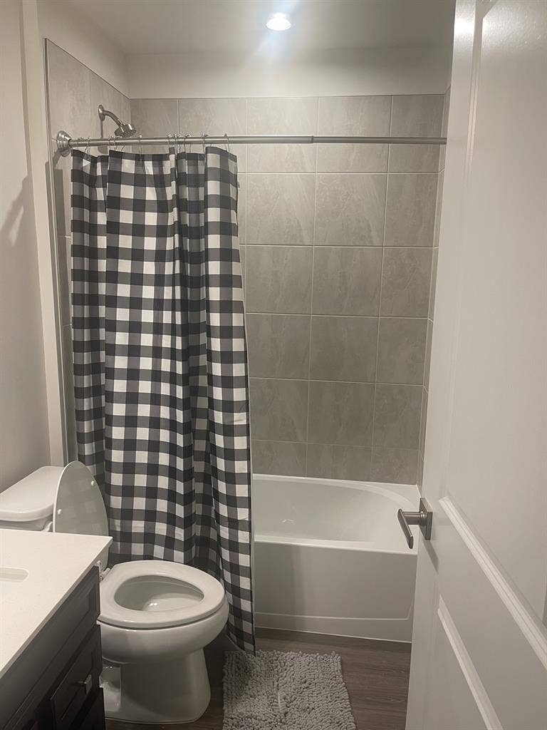 Newly built townhouse in bowie