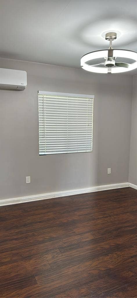 Move in ready! Near 210freeways