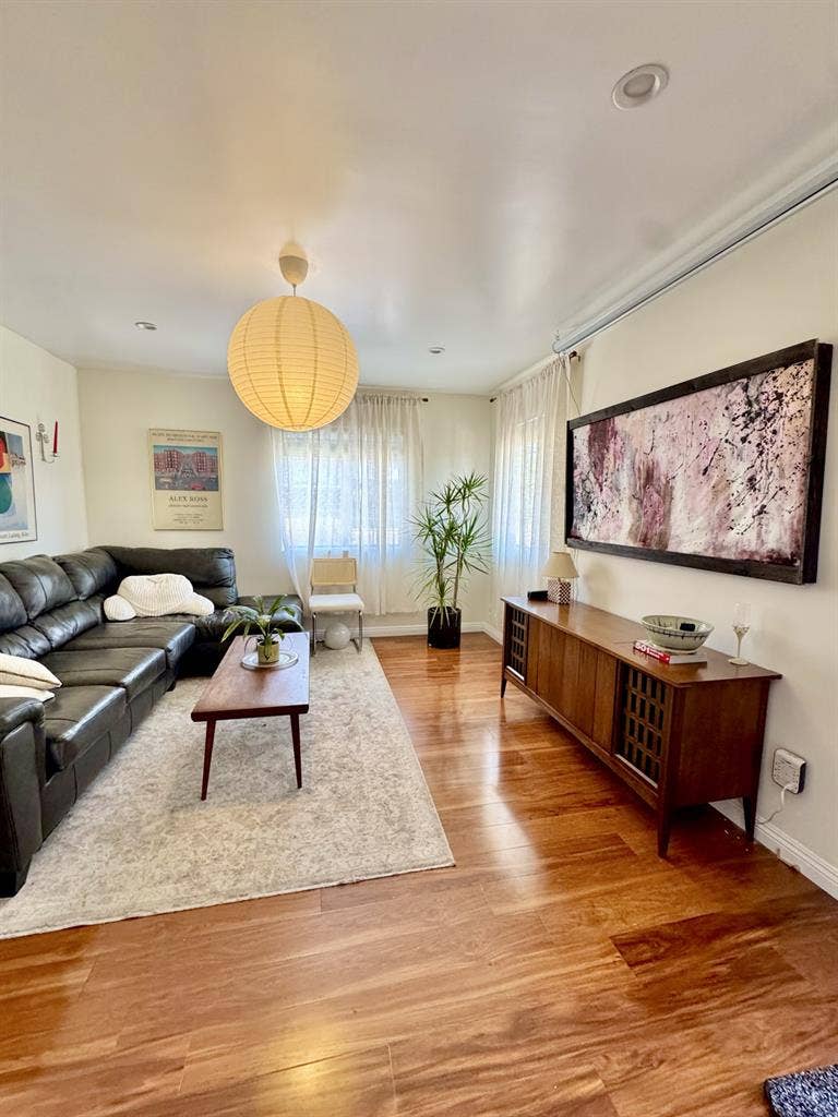 Private room and private bathroom