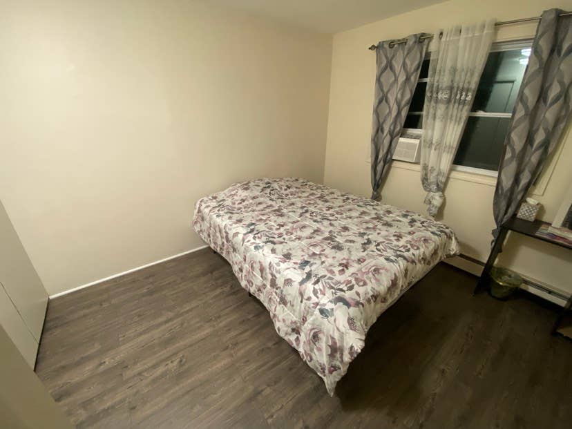 Room for rent in Naugatuck