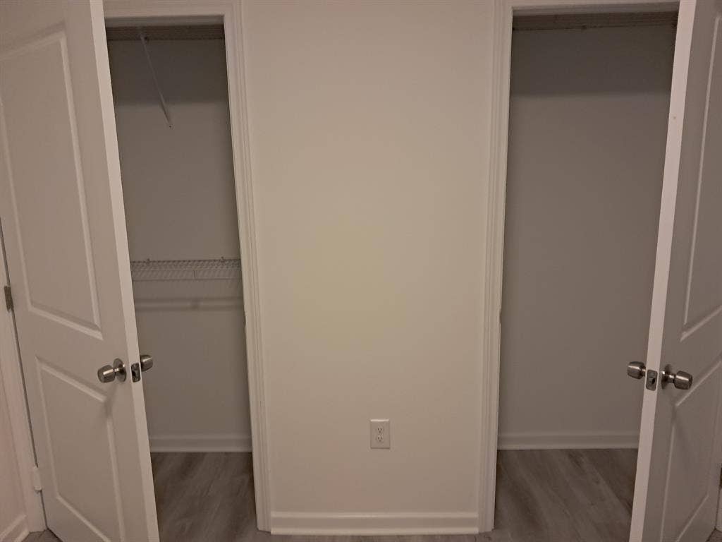 Spare room in my apartment for rent